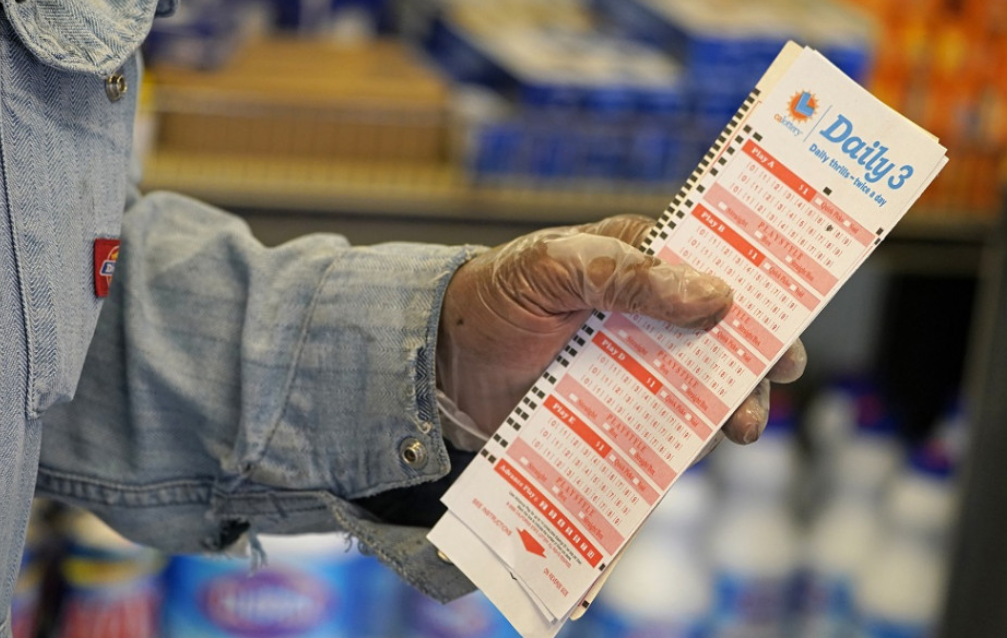 Telitalálat és rekordnyeremény az amerikai lottón - több mint 2 milliárd dollár üti a markát a szerencsés nyertesnek