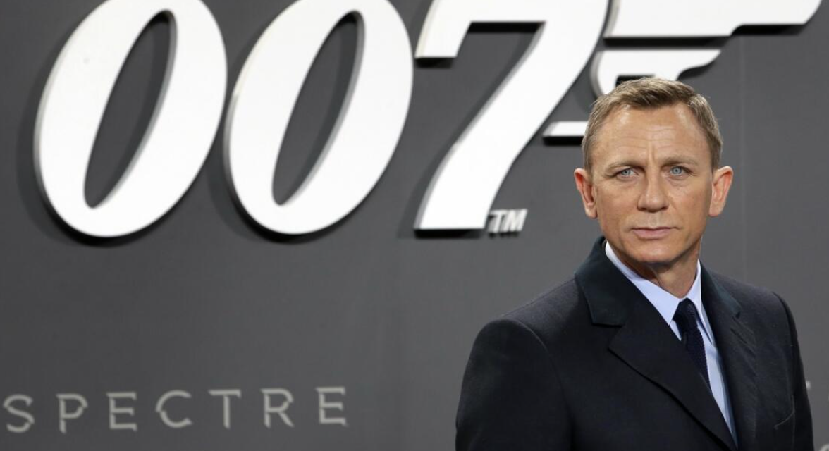 Új James Bond-sztorit rendeltek a koronázás alkalmából