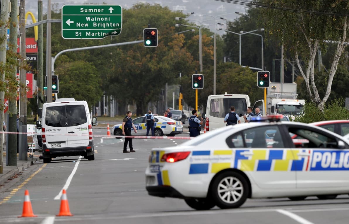 Új-zélandi terrortámadás - Terrorizmussal vádolják az elkövetőt