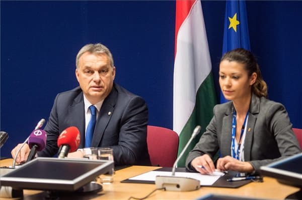 Orbán: Alkotmányt sért, aki vélemény miatt büntet