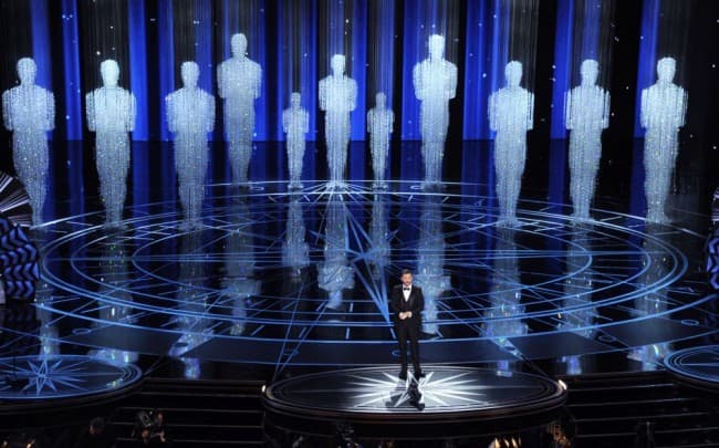 Jason Momoa és a Williams nővérek is díjat adnak át az Oscar-gálán