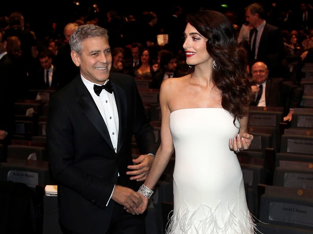 Megszülettek George Clooney-ék ikrei