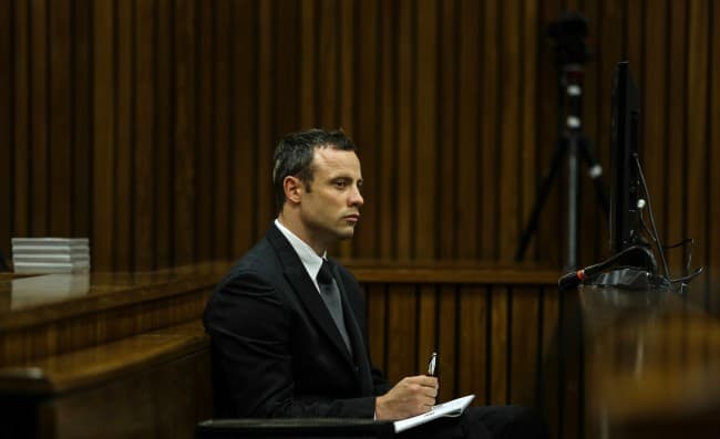Oscar Pistorius 8 éve gyilkolta meg barátnőjét - most találkozhat áldozata szüleivel, attól függ mikor szabadulhat