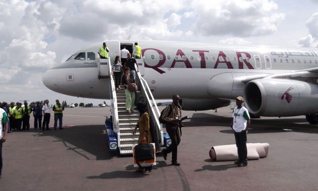 DURVA: Vaginális vizsgálatnak vetették alá tíz járat női utasait a dohai reptéren egy elhagyott csecsemő miatt