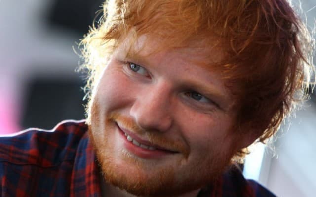 Ed Sheeran titokban házasodott