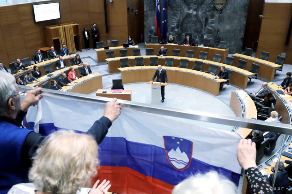 Feltételezett orosz kémeket tartóztattak le Szlovéniában