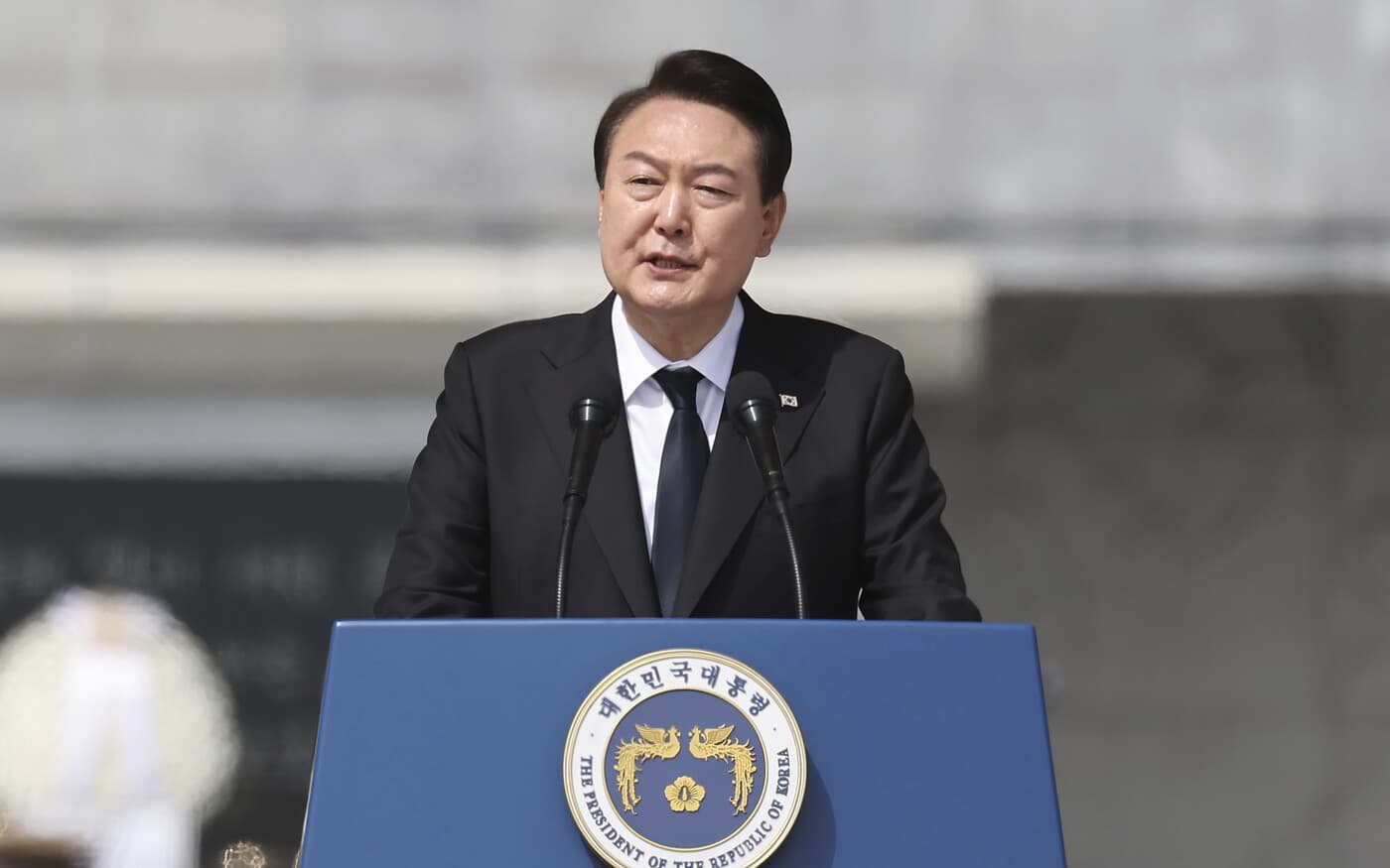 Több mint kétmilliárd dolláros nem katonai segély ígért Dél-Korea Kijevnek