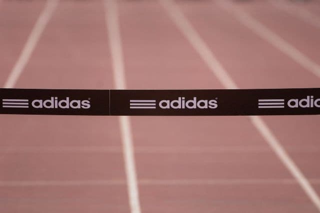 Az Adidas otthagyja a Nemzetközi Atlétikai Szövetséget