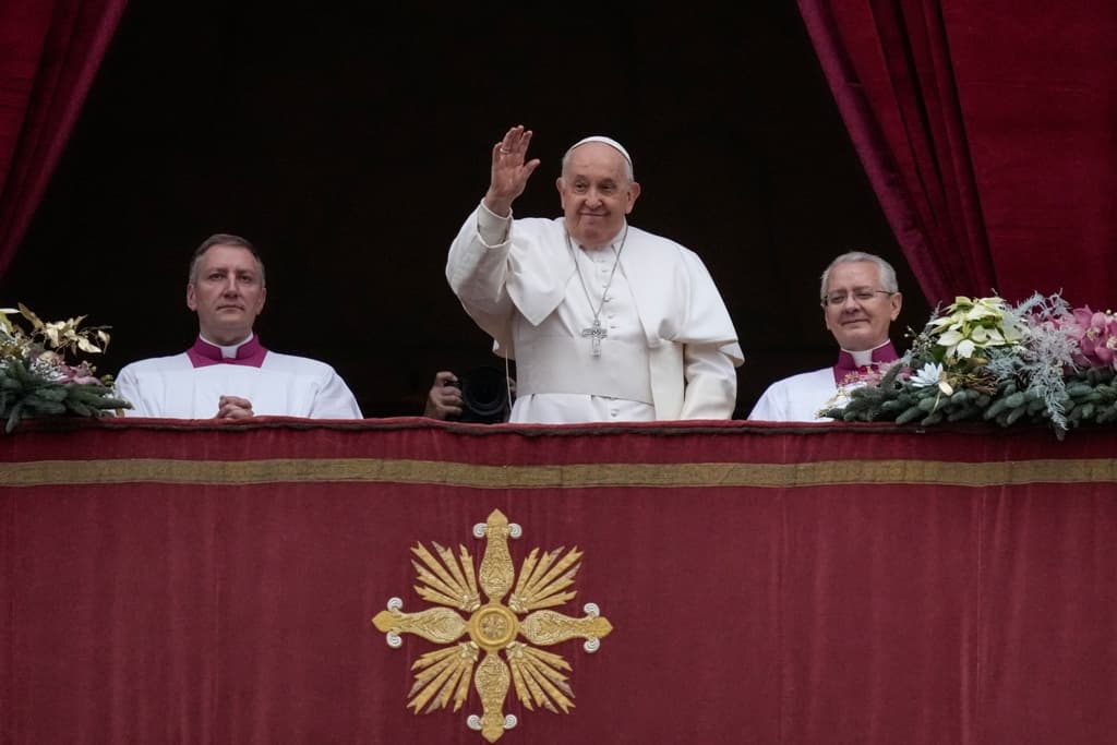 Ferenc pápa a szentföldi harcok leállítását és a kétségbeejtő humanitárius helyzet megoldását sürgette
